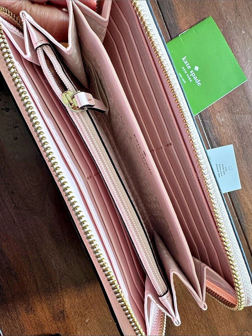 Kate Spade NWT Wallet in PosyPink - Picture 2 of 5